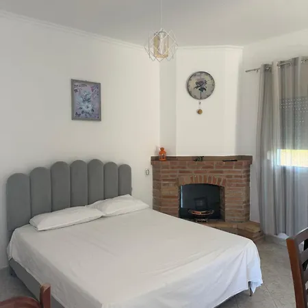 Guest house Lalez Hoxha Fushe-Drac