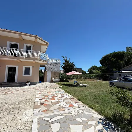 Lalez Hoxha Guest house Fushe-Drac