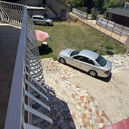 Guest house Lalez Hoxha